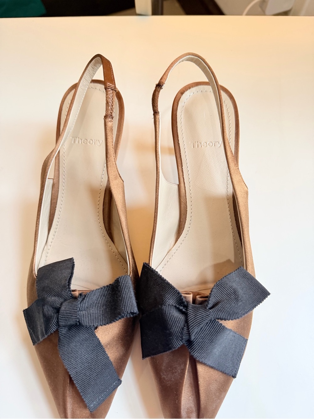 Theory Bronze Satin Slingback Heels Pointed Toe Black Bow Size 38.5 8.5 Italy - Picture 4 of 14